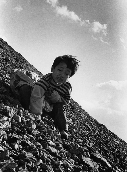 土門拳とその作品-筑豊のこどもたち | 山形県酒田市 土門拳写真